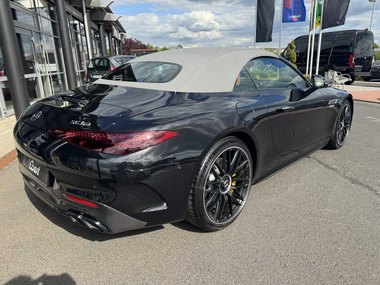 Mercedes-Benz SL 63 AMG 4M Digital+Massage+Distr+360+HUD+ - Automóvel: foto 4 Mercedes-Benz SL 63 AMG 4M Digital+Massage+Distr+360+HUD+ - Automóvel: foto 4