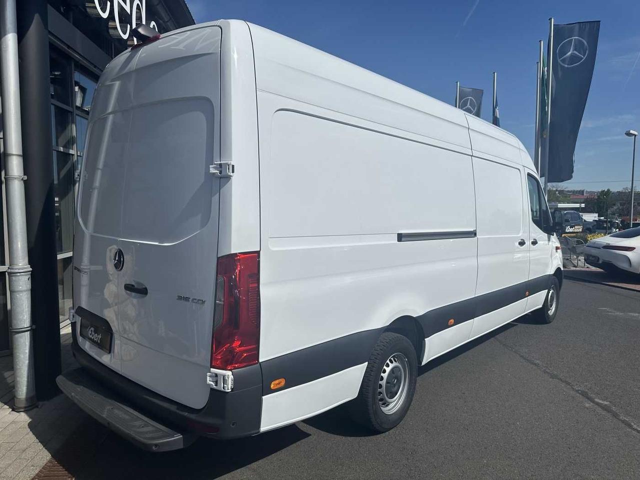 Mercedes-Benz Sprinter 315 CDI 4325 Klima 360 SHZ MBUX Schwing - Furgão: foto 3 Mercedes-Benz Sprinter 315 CDI 4325 Klima 360 SHZ MBUX Schwing - Furgão: foto 3