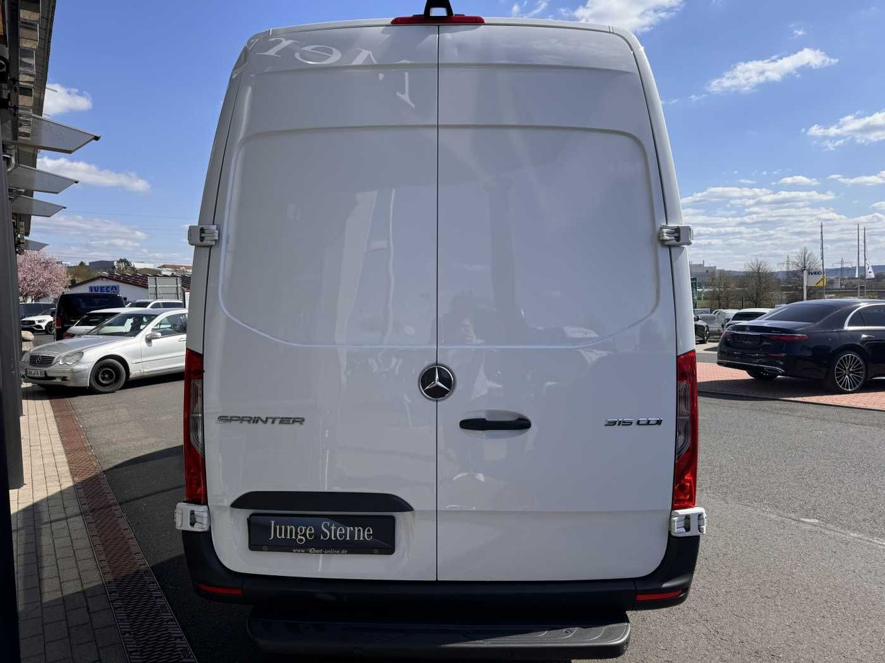 Mercedes-Benz Sprinter 315 CDI 4325 Klima 360 Schwing MBUX SHZ - Furgão: foto 5 Mercedes-Benz Sprinter 315 CDI 4325 Klima 360 Schwing MBUX SHZ - Furgão: foto 5