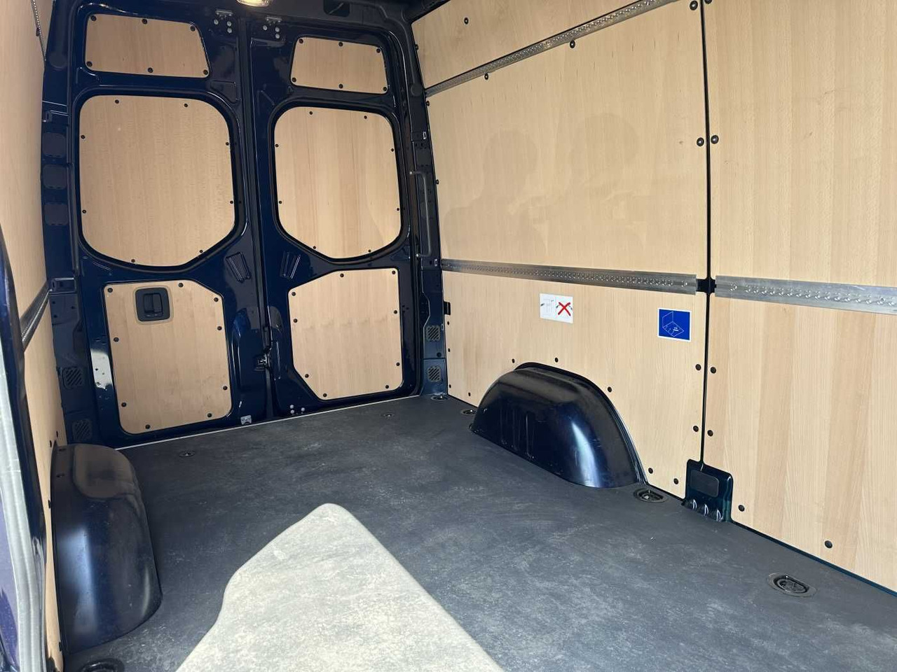 Furgão Mercedes-Benz Sprinter 317 CDI 3665 9G Klima Kamera MBUX LED: foto 7