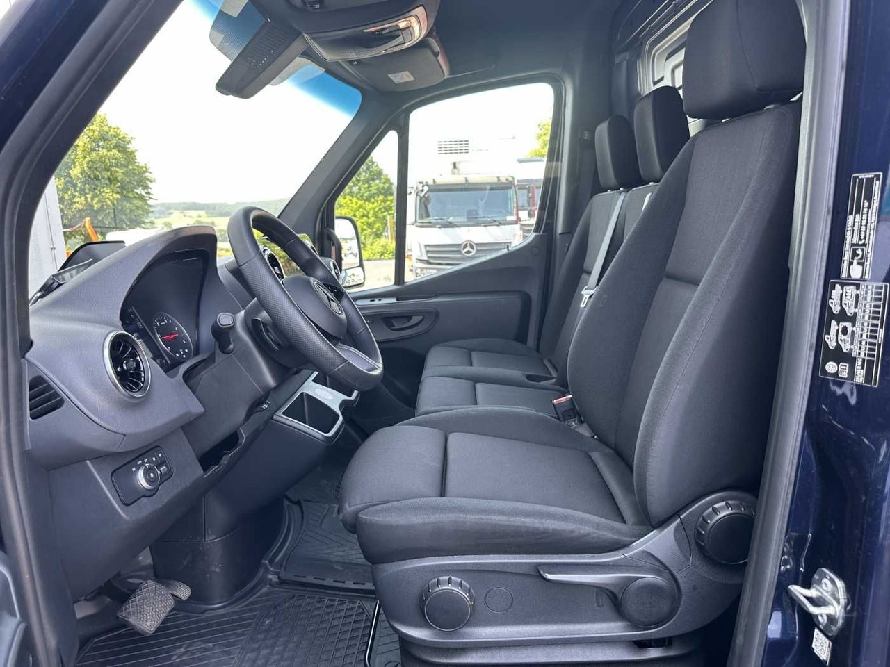 Furgão Mercedes-Benz Sprinter 317 CDI 3665 9G Klima Kamera MBUX LED: foto 8