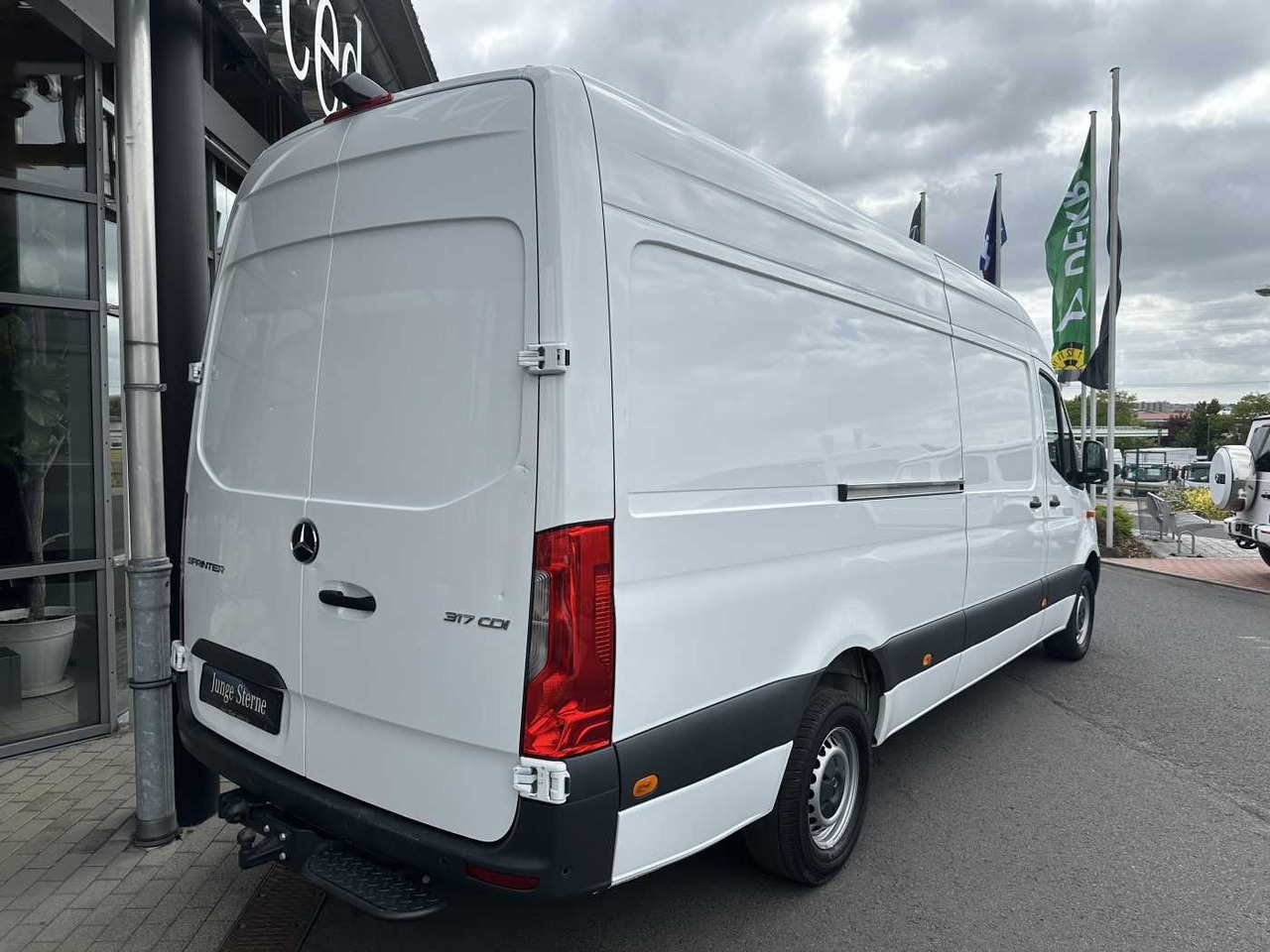 Mercedes-Benz Sprinter 317 CDI 4325 9G AHK3,5 Klima 360Kamera - Furgão: foto 4 Mercedes-Benz Sprinter 317 CDI 4325 9G AHK3,5 Klima 360Kamera - Furgão: foto 4
