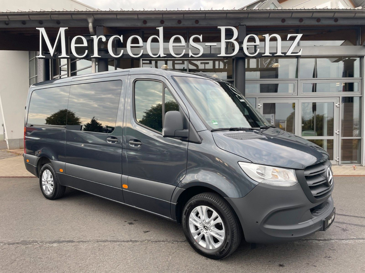 Mercedes-Benz Sprinter 317 CDI Tourer 3665 9G Kamera AHK3,5to - Furgão de passageiros: foto 1 Mercedes-Benz Sprinter 317 CDI Tourer 3665 9G Kamera AHK3,5to - Furgão de passageiros: foto 1