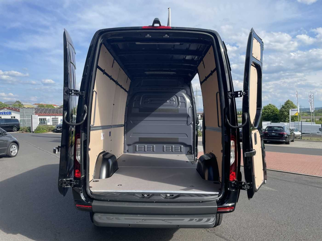 Furgão Mercedes-Benz Sprinter 319 CDI 4x4 3665 Klima Kamera MBUX LED: foto 7