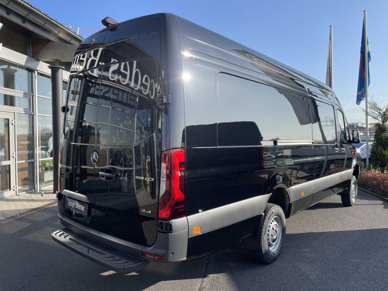 Mercedes-Benz Sprinter 319 CDI 4x4 Extralang Klima 360 Kamera - Furgão: foto 4 Mercedes-Benz Sprinter 319 CDI 4x4 Extralang Klima 360 Kamera - Furgão: foto 4