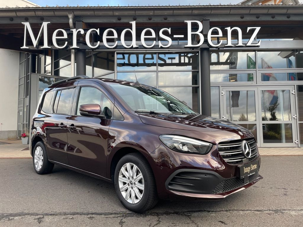 Mercedes-Benz T 180 Power Plus Autom Kamera AHK LED MBUX - Automóvel: foto 1 Mercedes-Benz T 180 Power Plus Autom Kamera AHK LED MBUX - Automóvel: foto 1