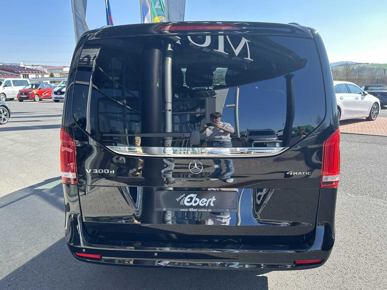 Mercedes-Benz V 300 d AVA ED 4MATIC AHK2,5to Standheiz 360Kam - Furgão de passageiros: foto 5 Mercedes-Benz V 300 d AVA ED 4MATIC AHK2,5to Standheiz 360Kam - Furgão de passageiros: foto 5