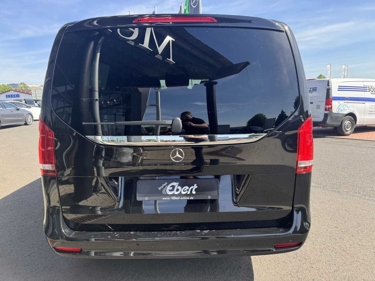 Mercedes-Benz V 300 d AVA Extralang AIRMATIC Standheiz 360Kam - Furgão de passageiros: foto 5 Mercedes-Benz V 300 d AVA Extralang AIRMATIC Standheiz 360Kam - Furgão de passageiros: foto 5