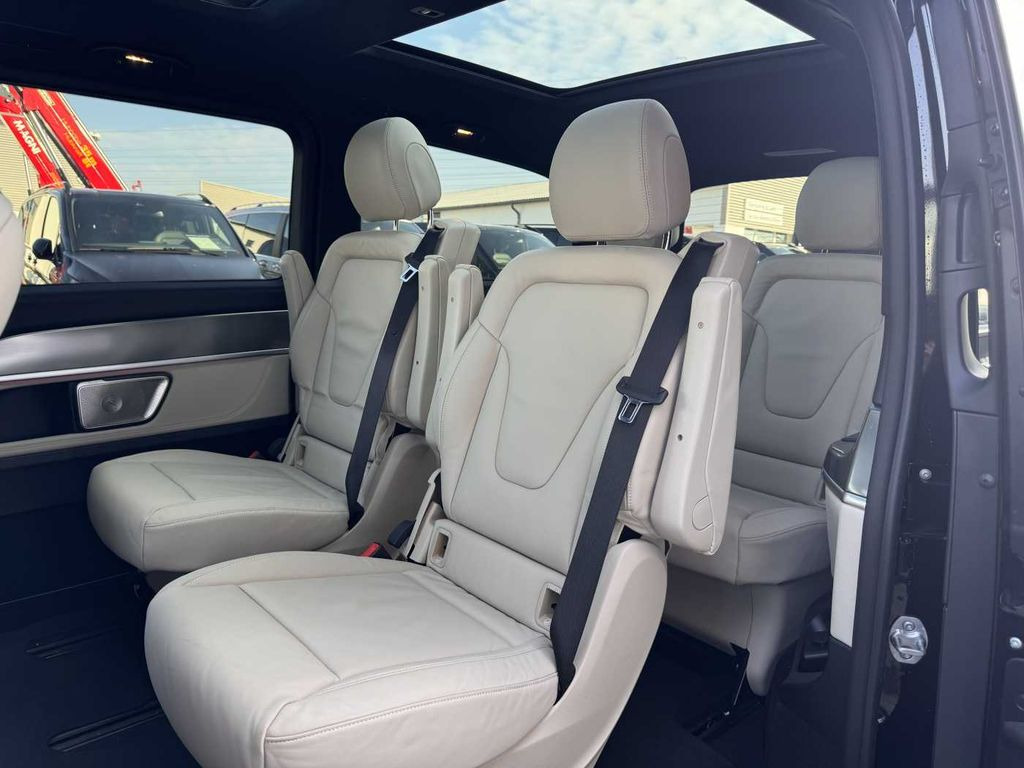 Minibus, Furgão de passageiros Mercedes-Benz V 300 d EXCLUSIVE 4MATIC Panorama AHK2,5 Stdheiz: foto 7