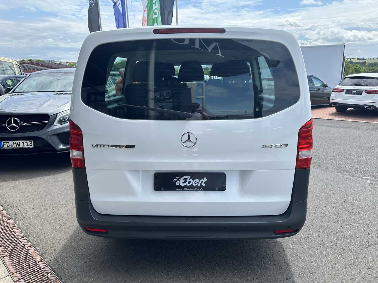 Mercedes-Benz Vito 114 CDI Tourer 9G Klima Audio40 Extralang - Furgão de passageiros: foto 5 Mercedes-Benz Vito 114 CDI Tourer 9G Klima Audio40 Extralang - Furgão de passageiros: foto 5
