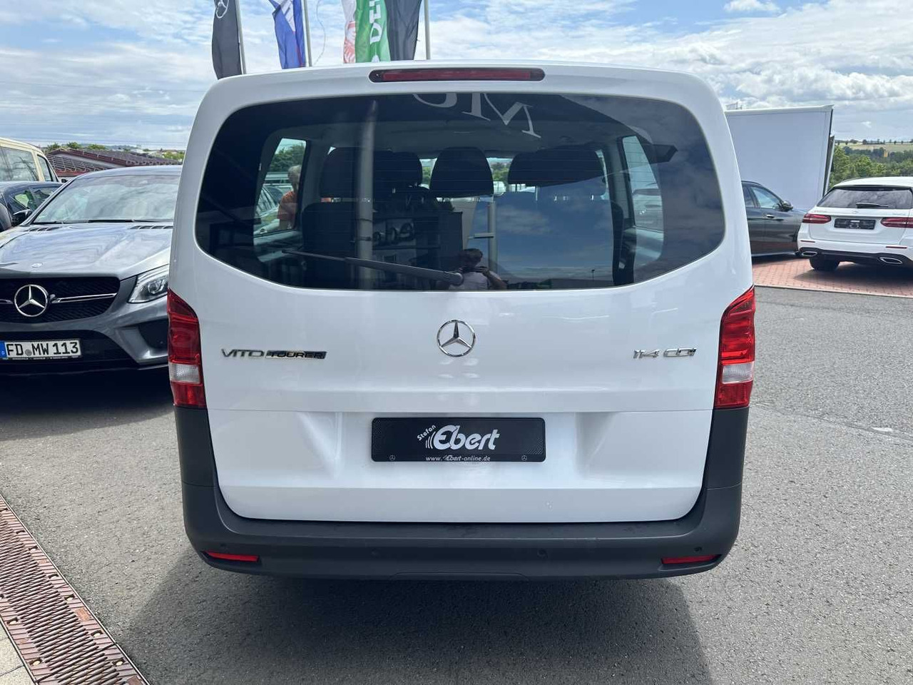 Mercedes-Benz Vito 114 CDI Tourer 9G Klima Audio40 Extralang - Furgão de passageiros: foto 5 Mercedes-Benz Vito 114 CDI Tourer 9G Klima Audio40 Extralang - Furgão de passageiros: foto 5