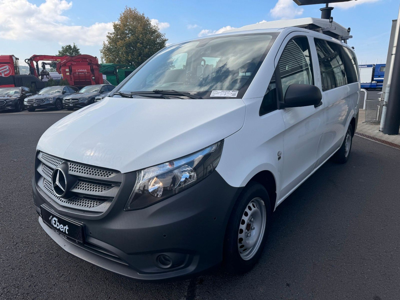 Mercedes-Benz Vito 114 CDI Tourer Begleitfahrzeug BF3+ / WVZ - Furgão de passageiros: foto 3 Mercedes-Benz Vito 114 CDI Tourer Begleitfahrzeug BF3+ / WVZ - Furgão de passageiros: foto 3