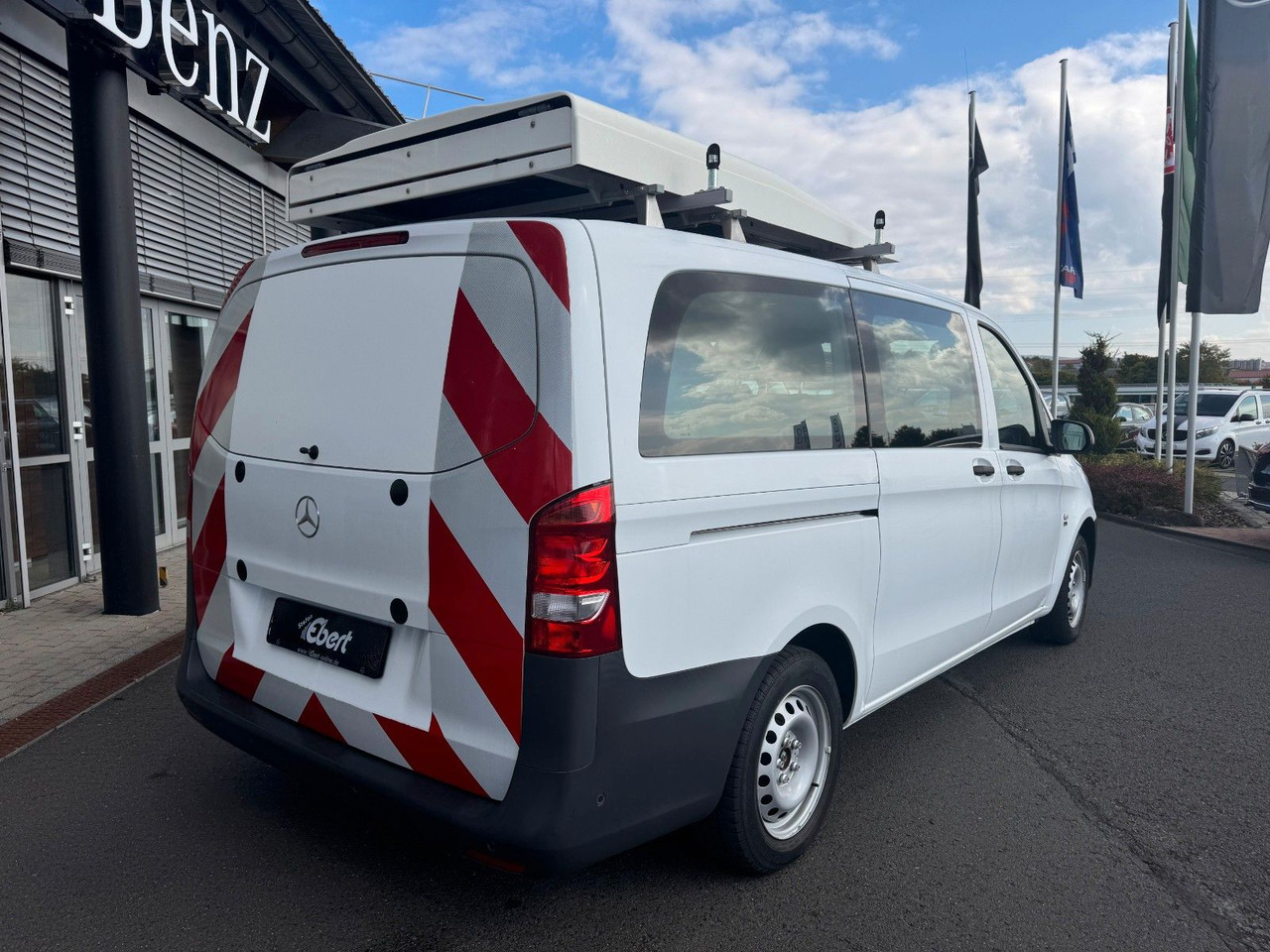 Mercedes-Benz Vito 114 CDI Tourer Begleitfahrzeug BF3+ / WVZ - Furgão de passageiros: foto 4 Mercedes-Benz Vito 114 CDI Tourer Begleitfahrzeug BF3+ / WVZ - Furgão de passageiros: foto 4