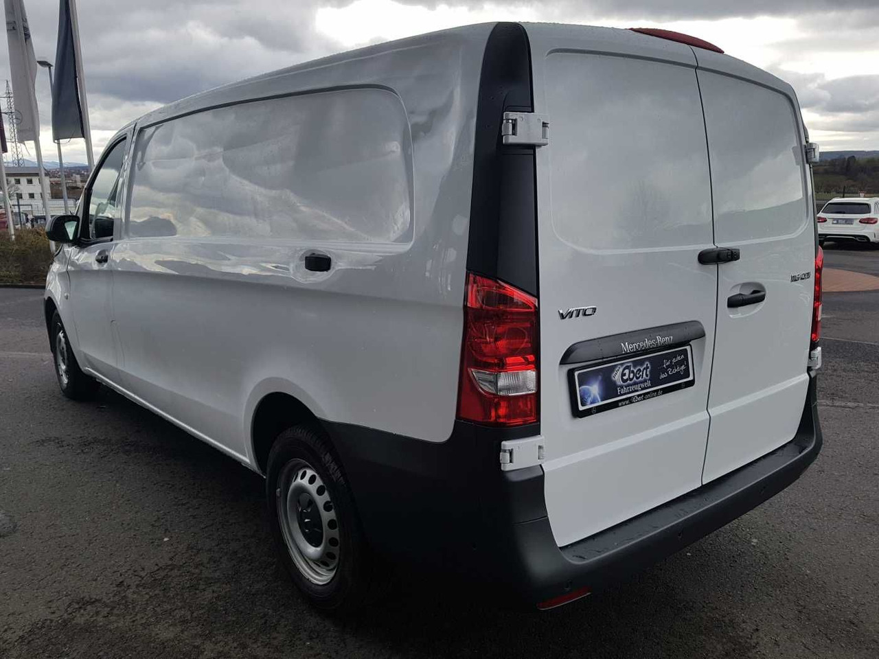 Mercedes-Benz Vito 116 CDI Extralang 9G Klima Kamera Audio40 - Furgão compacto: foto 3 Mercedes-Benz Vito 116 CDI Extralang 9G Klima Kamera Audio40 - Furgão compacto: foto 3