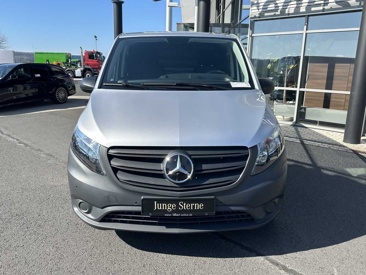 Mercedes-Benz eVito 112 Audio 30 Sitzheizung Kamera Tempomat - Furgão compacto, Carrinha elétrica: foto 2 Mercedes-Benz eVito 112 Audio 30 Sitzheizung Kamera Tempomat - Furgão compacto, Carrinha elétrica: foto 2