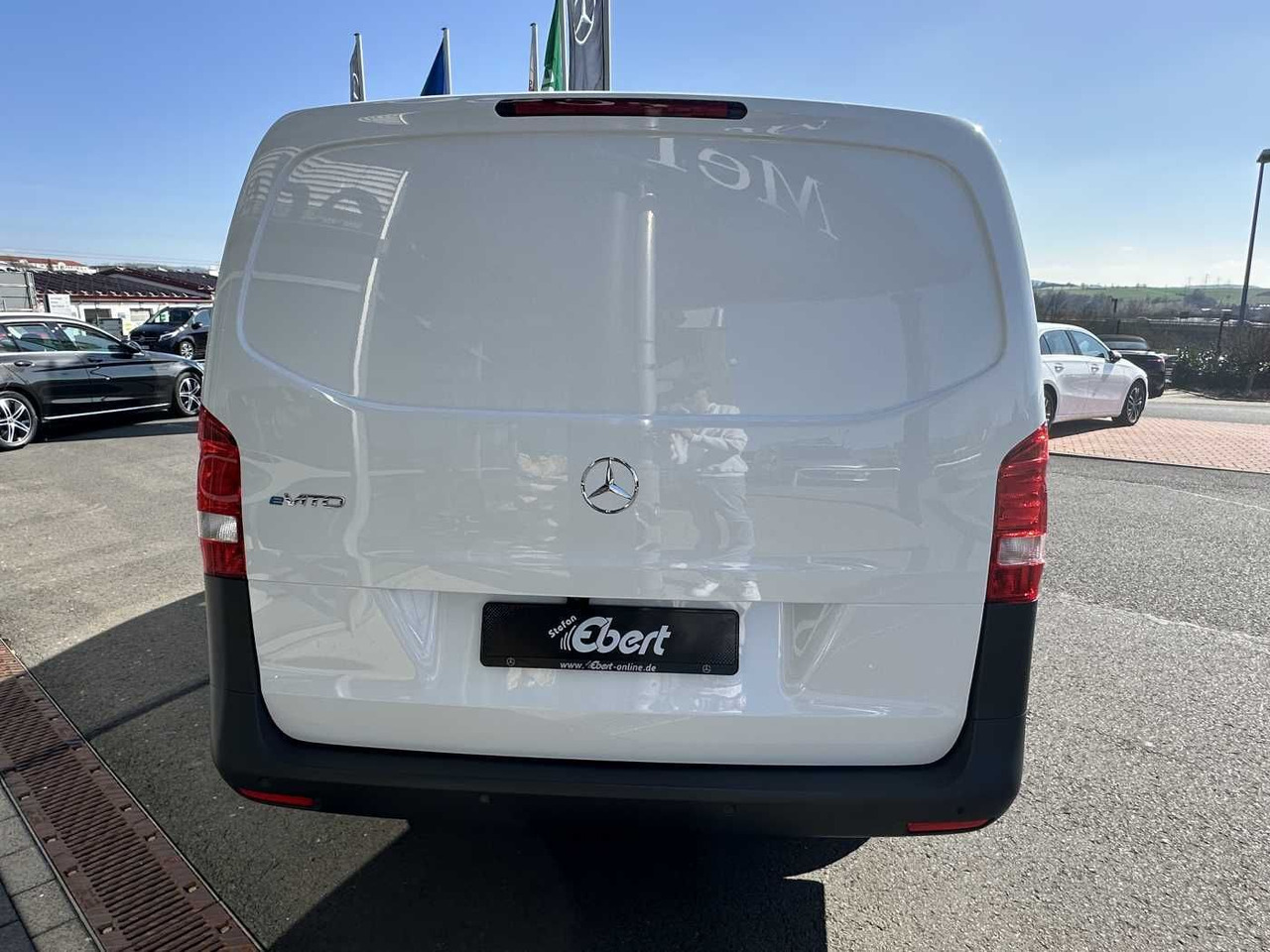 Mercedes-Benz eVito 112 Klima Kamera Audio 30 Sitzheiz Tempom. - Furgão compacto, Carrinha elétrica: foto 5 Mercedes-Benz eVito 112 Klima Kamera Audio 30 Sitzheiz Tempom. - Furgão compacto, Carrinha elétrica: foto 5