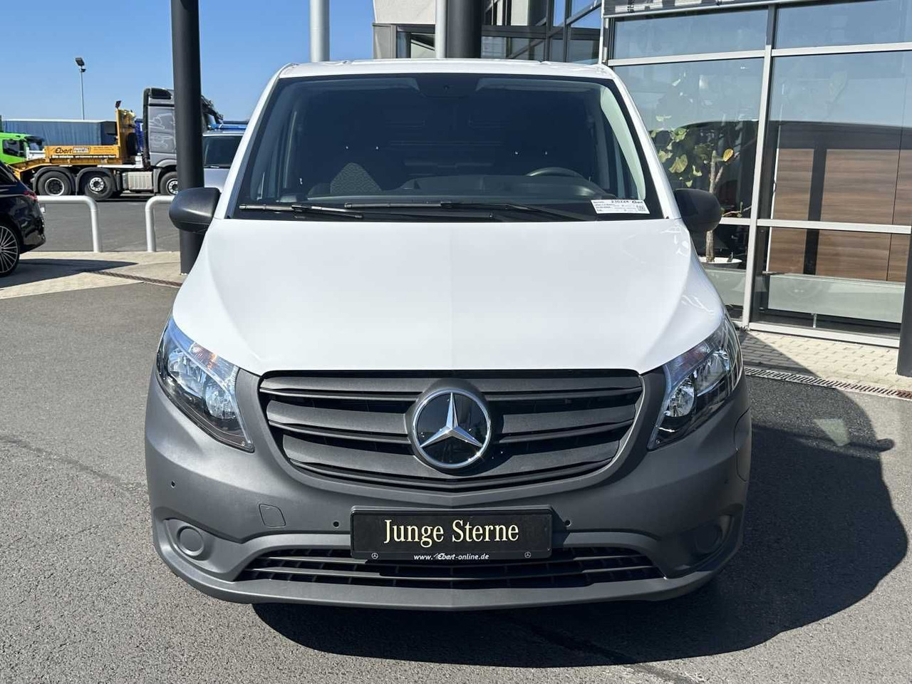 Mercedes-Benz eVito 112 Klima Kamera Audio 30 Sitzheiz Tempom. - Furgão compacto, Carrinha elétrica: foto 2 Mercedes-Benz eVito 112 Klima Kamera Audio 30 Sitzheiz Tempom. - Furgão compacto, Carrinha elétrica: foto 2