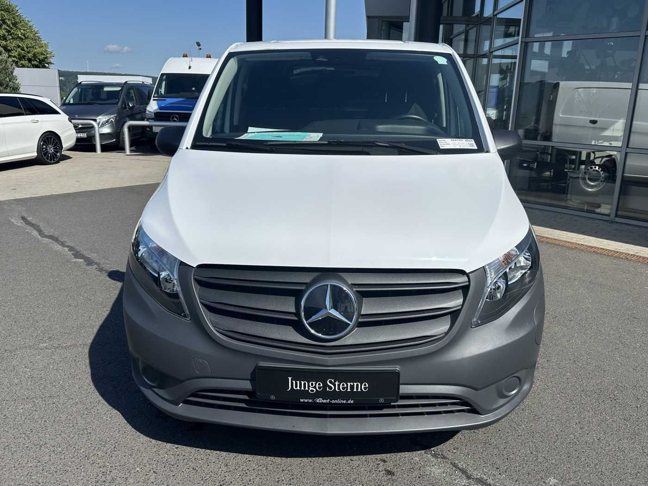 Mercedes-Benz eVito 112 Klima Kamera Navi SHZ Tempomat - Furgão compacto, Carrinha elétrica: foto 2 Mercedes-Benz eVito 112 Klima Kamera Navi SHZ Tempomat - Furgão compacto, Carrinha elétrica: foto 2