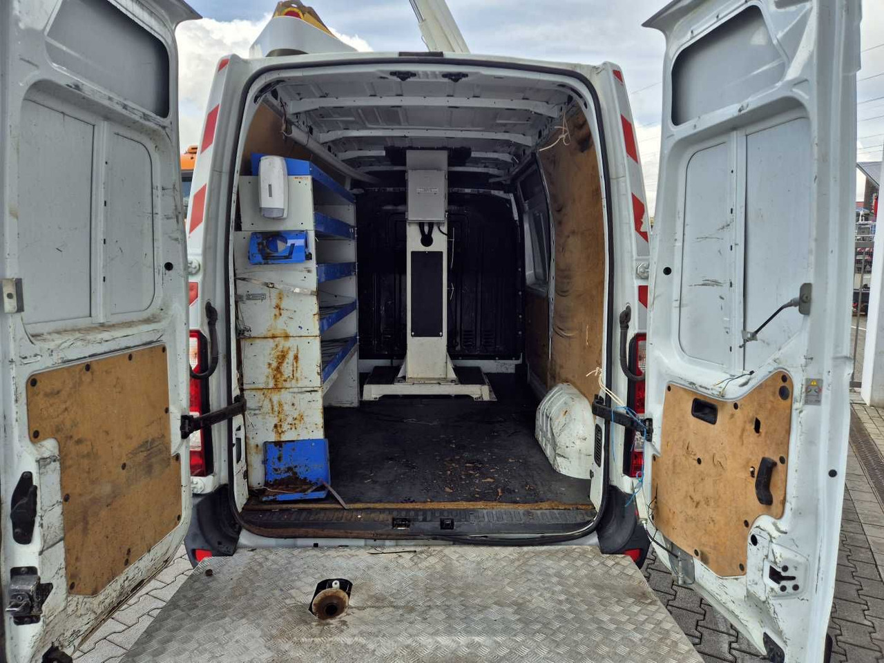 Opel Movano 2.3 CDTI /KLUBB K32, 12,5m - Caminhão com plataforma aérea: foto 5 Opel Movano 2.3 CDTI /KLUBB K32, 12,5m - Caminhão com plataforma aérea: foto 5