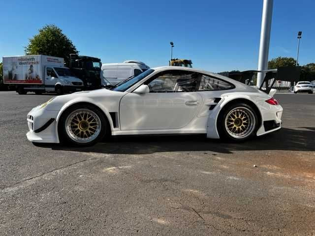 Porsche 997 GT2 RSR Rennwagen - Automóvel: foto 5 Porsche 997 GT2 RSR Rennwagen - Automóvel: foto 5