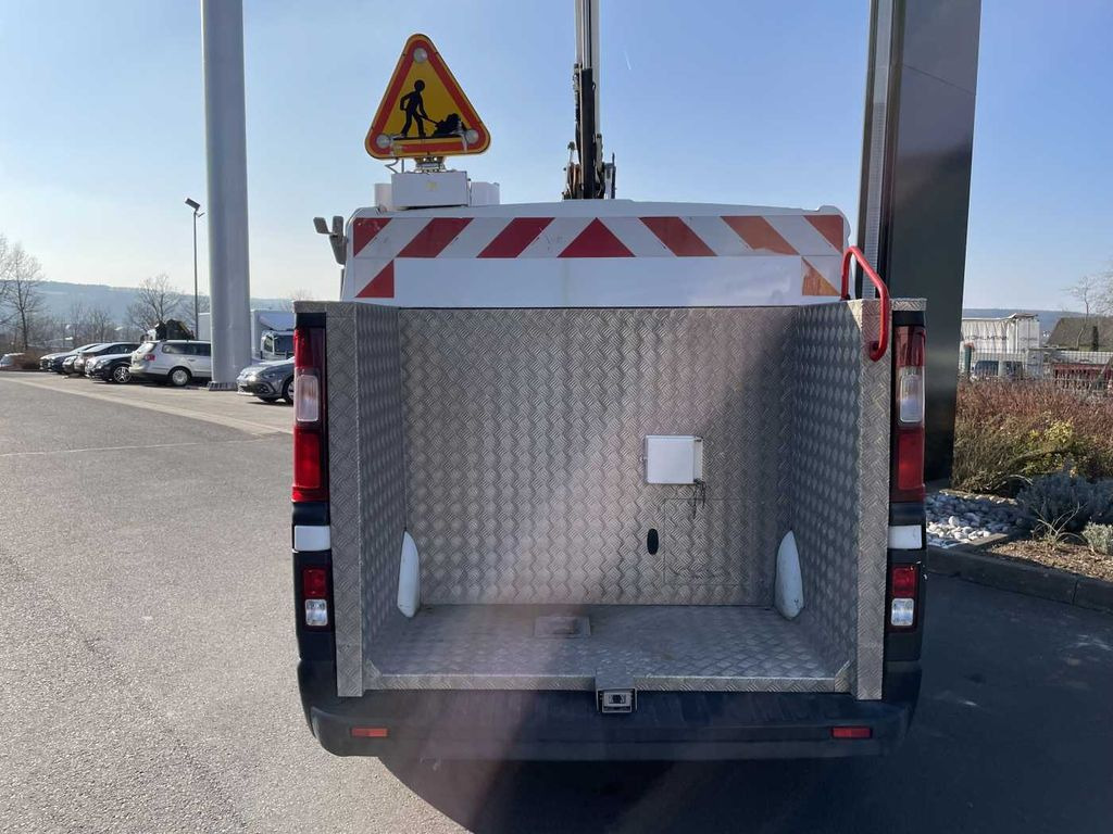 Renault Trafic dCi 120 L1H1 / France Elavateur 091F 9m - Caminhão com plataforma aérea, Veículo comercial: foto 5 Renault Trafic dCi 120 L1H1 / France Elavateur 091F 9m - Caminhão com plataforma aérea, Veículo comercial: foto 5