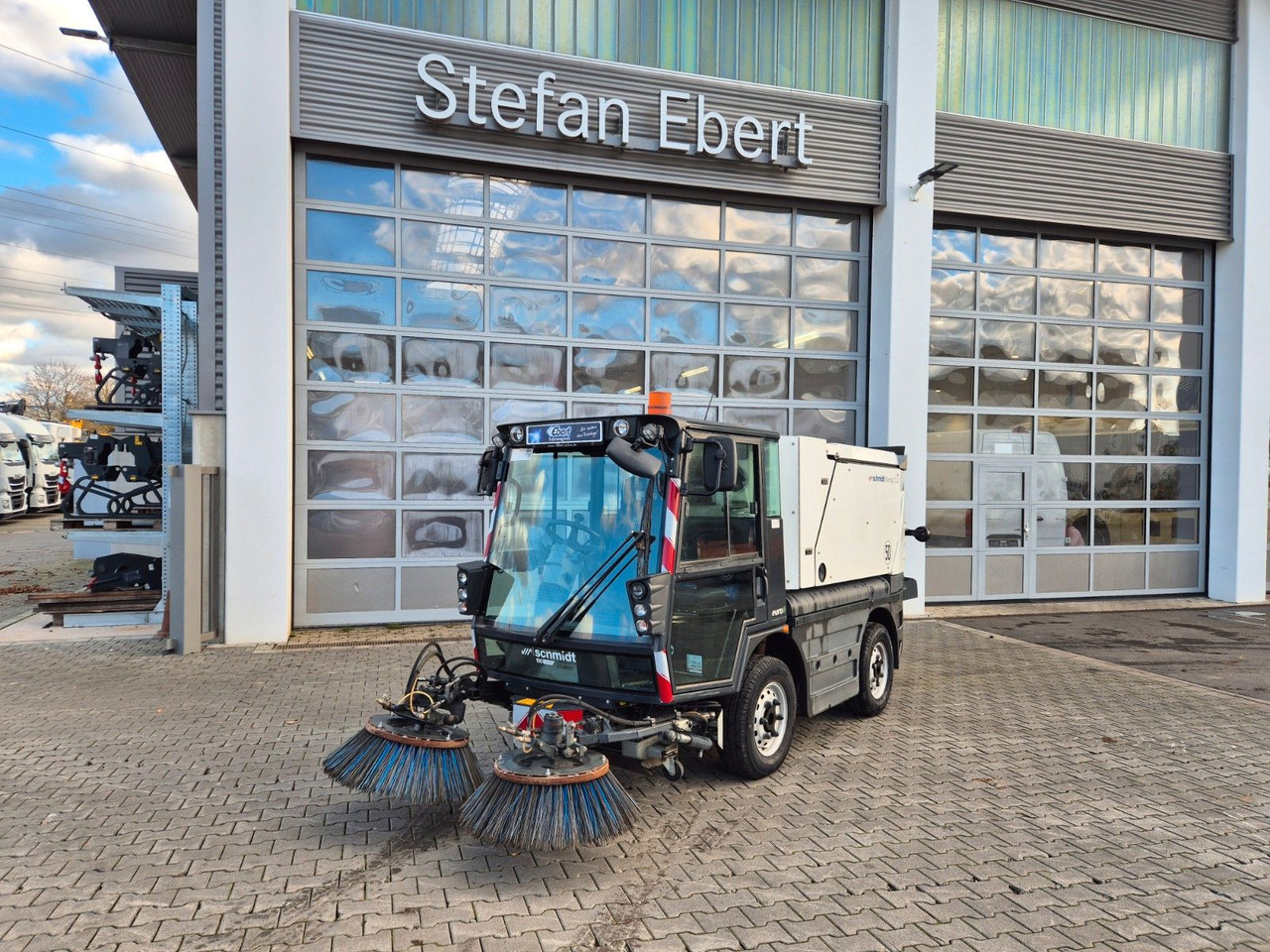 Schmidt Swingo Compact 200+ Klima - Varredora urbana: foto 5 Schmidt Swingo Compact 200+ Klima - Varredora urbana: foto 5