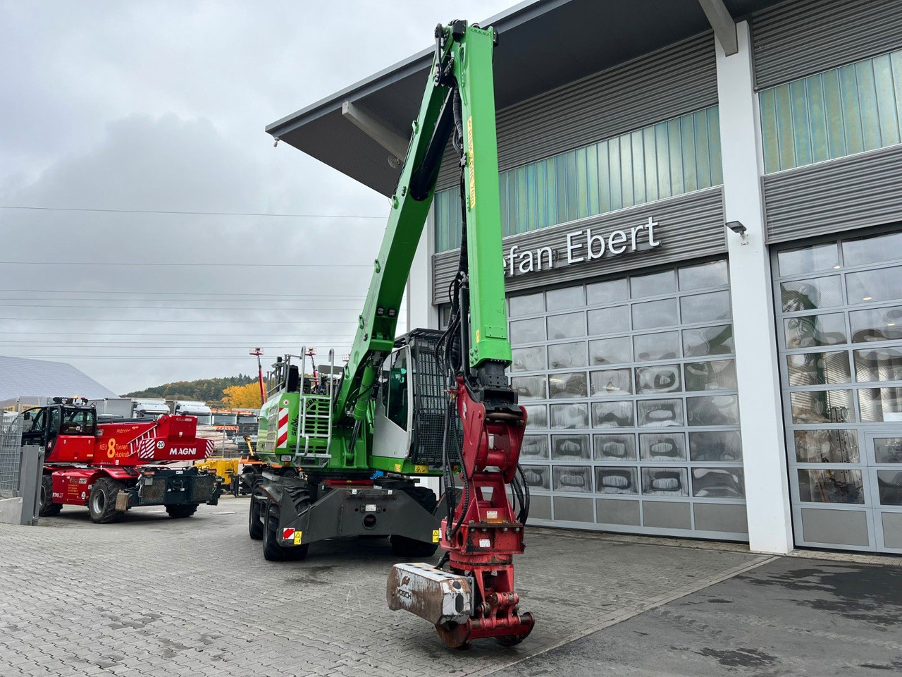 Sennebogen 718 / inkl. Vosch Fällzange / nur 1.965h! - Escavadeira de rodas: foto 3 Sennebogen 718 / inkl. Vosch Fällzange / nur 1.965h! - Escavadeira de rodas: foto 3
