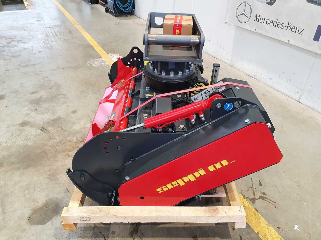Seppi MINI-BMS 105 Forstmulcher Drehmotor MS08 - Triturador florestal: foto 4 Seppi MINI-BMS 105 Forstmulcher Drehmotor MS08 - Triturador florestal: foto 4