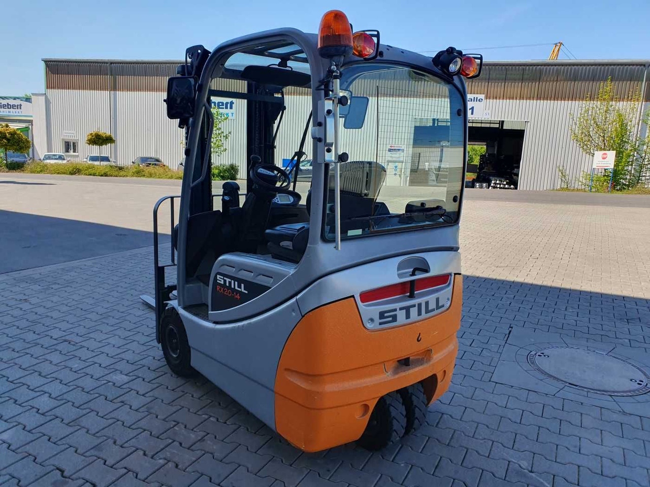 Still RX20-14 / 2023 / Triplex: 4.30m! / 100h! / SS - Empilhadeira elétrica: foto 5 Still RX20-14 / 2023 / Triplex: 4.30m! / 100h! / SS - Empilhadeira elétrica: foto 5