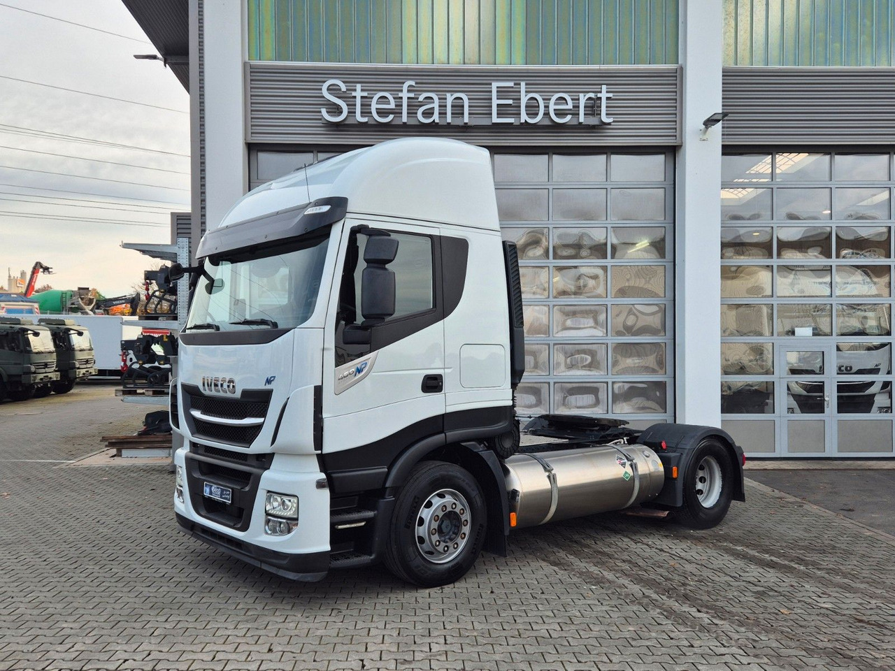 Iveco Stralis 460NP LNG 4x2 3 Stück - Tractor: foto 3 Iveco Stralis 460NP LNG 4x2 3 Stück - Tractor: foto 3