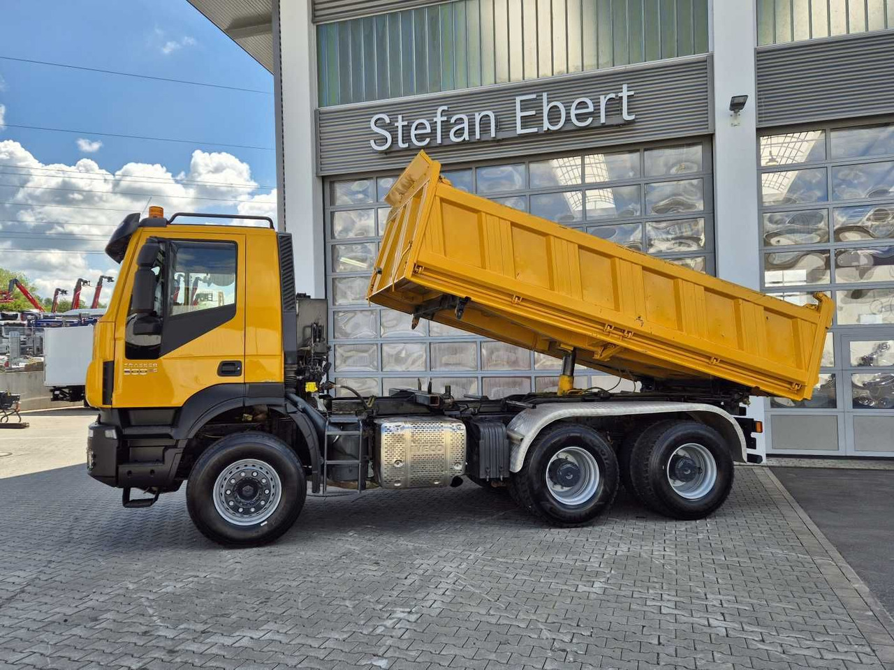 Iveco Trakker AD380T50 6x4 Kipper/SZM Wechselsystem - Tractor: foto 4 Iveco Trakker AD380T50 6x4 Kipper/SZM Wechselsystem - Tractor: foto 4