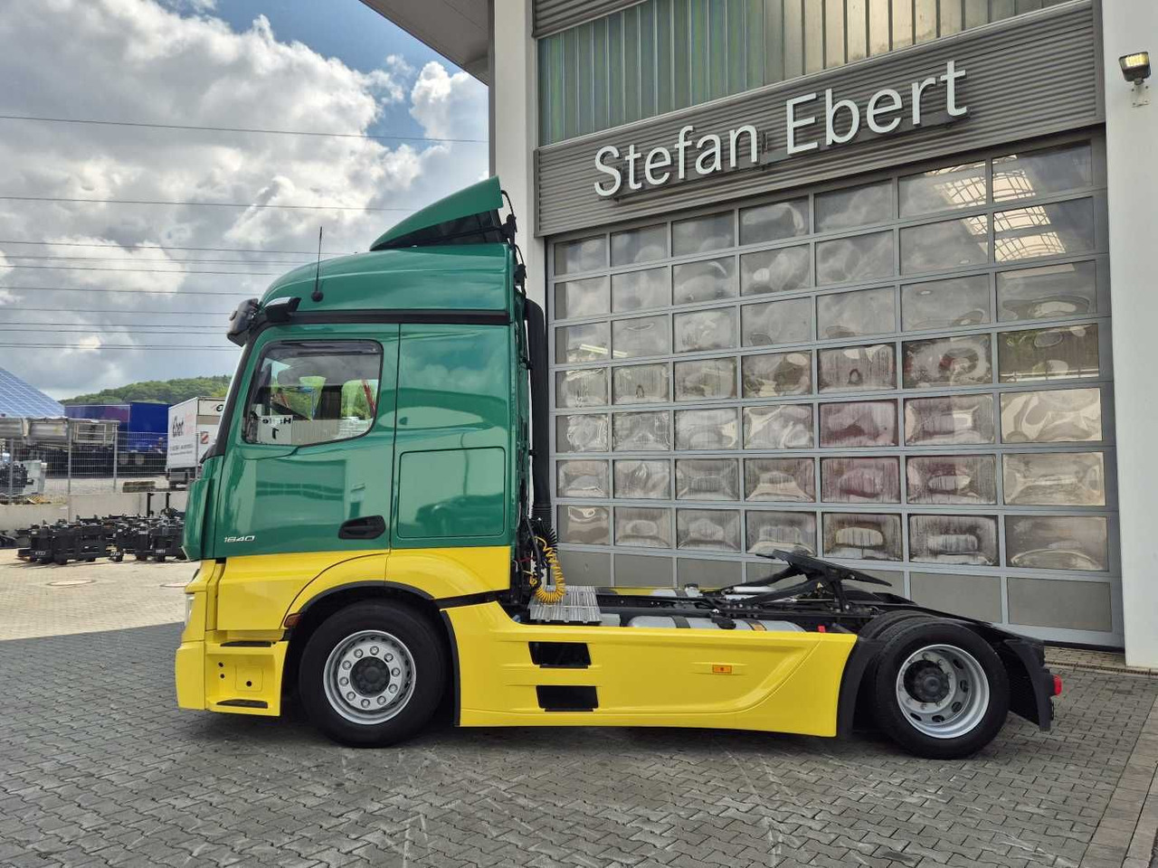 Mercedes-Benz Actros 1840 LSnRL Retarder Hubsattelplatte Xenon - Tractor: foto 5 Mercedes-Benz Actros 1840 LSnRL Retarder Hubsattelplatte Xenon - Tractor: foto 5