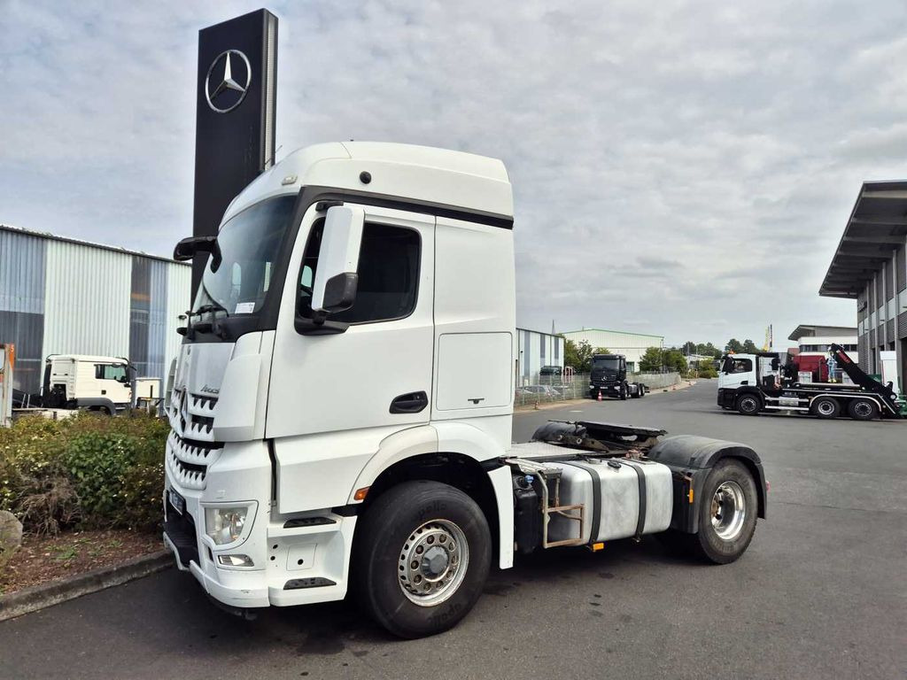 Mercedes-Benz Arocs 1845 LS 4x4 HAD Retarder Hydraulik Navi - Tractor: foto 2 Mercedes-Benz Arocs 1845 LS 4x4 HAD Retarder Hydraulik Navi - Tractor: foto 2
