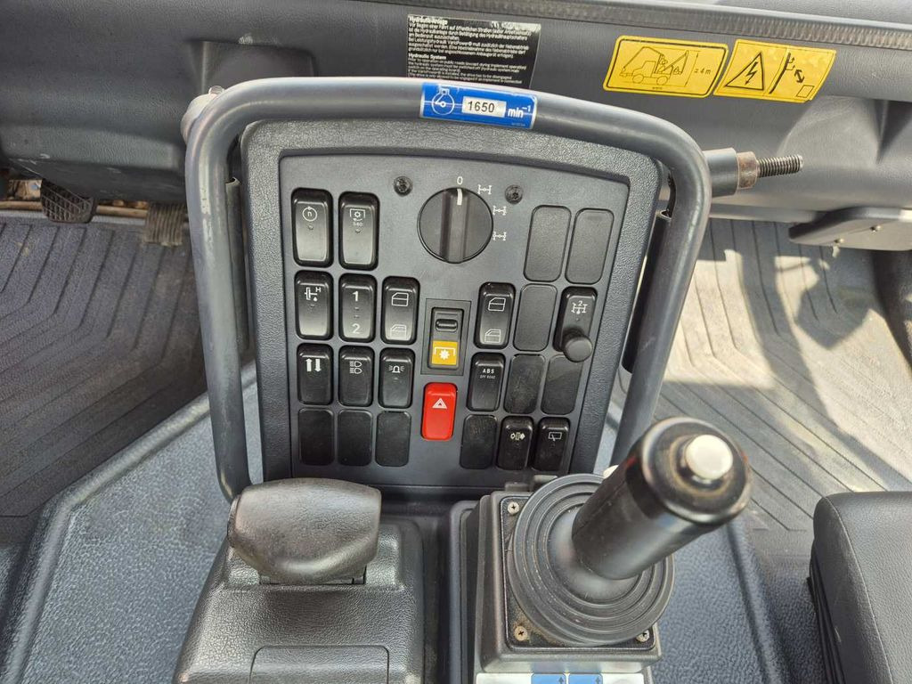 Camião chassi Unimog U 400 4x4 Fahrgestell Vario Pilot Zapfwelle LOF: foto 13