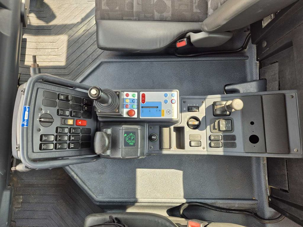 Camião chassi Unimog U 400 4x4 Fahrgestell Vario Pilot Zapfwelle LOF: foto 12