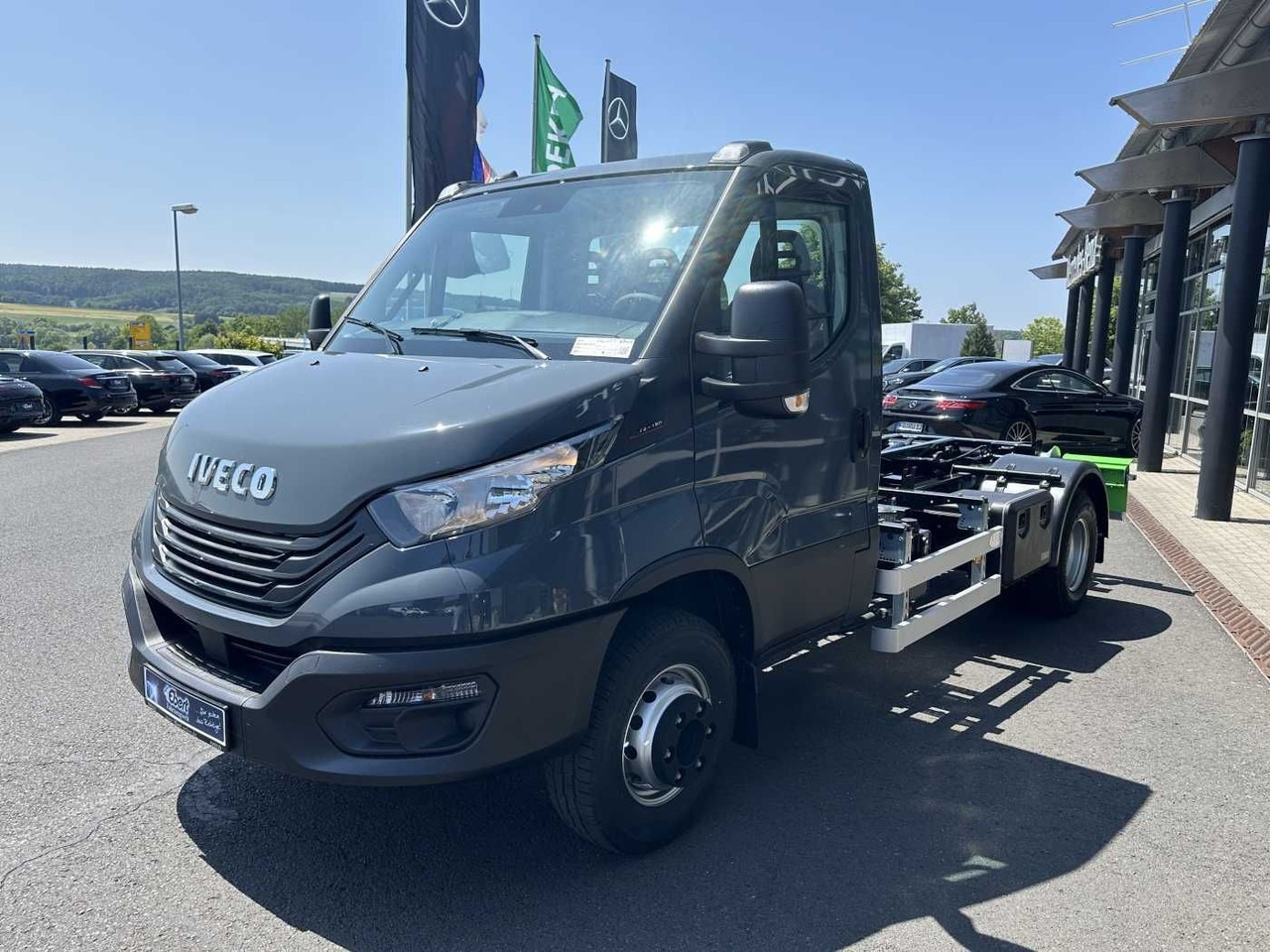 Iveco Daily 70C18 H 3.0L *R3.750mm*AHK*Luft*Sperre* - Veículo comercial: foto 3 Iveco Daily 70C18 H 3.0L *R3.750mm*AHK*Luft*Sperre* - Veículo comercial: foto 3