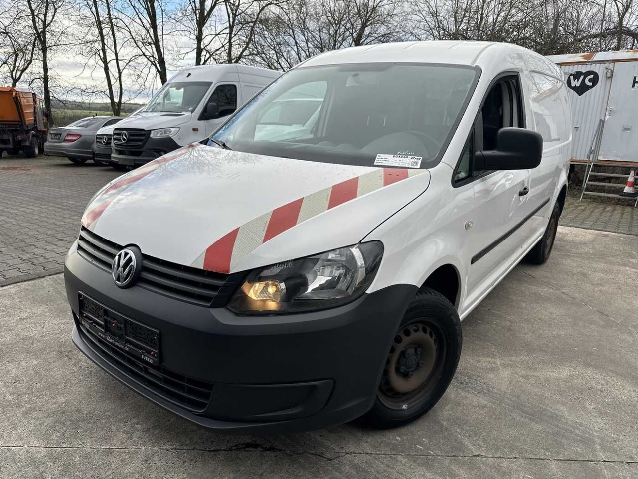Volkswagen VW Caddy 2.0 TDI 4Motion Maxi Kasten Regal - Furgão: foto 1 Volkswagen VW Caddy 2.0 TDI 4Motion Maxi Kasten Regal - Furgão: foto 1