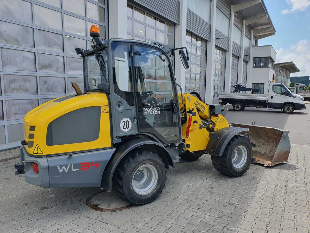 Wacker WL34 (RL40) / Schaufel + Gabel / nur 743h / 62PS - Pá carregadora de rodas: foto 4 Wacker WL34 (RL40) / Schaufel + Gabel / nur 743h / 62PS - Pá carregadora de rodas: foto 4