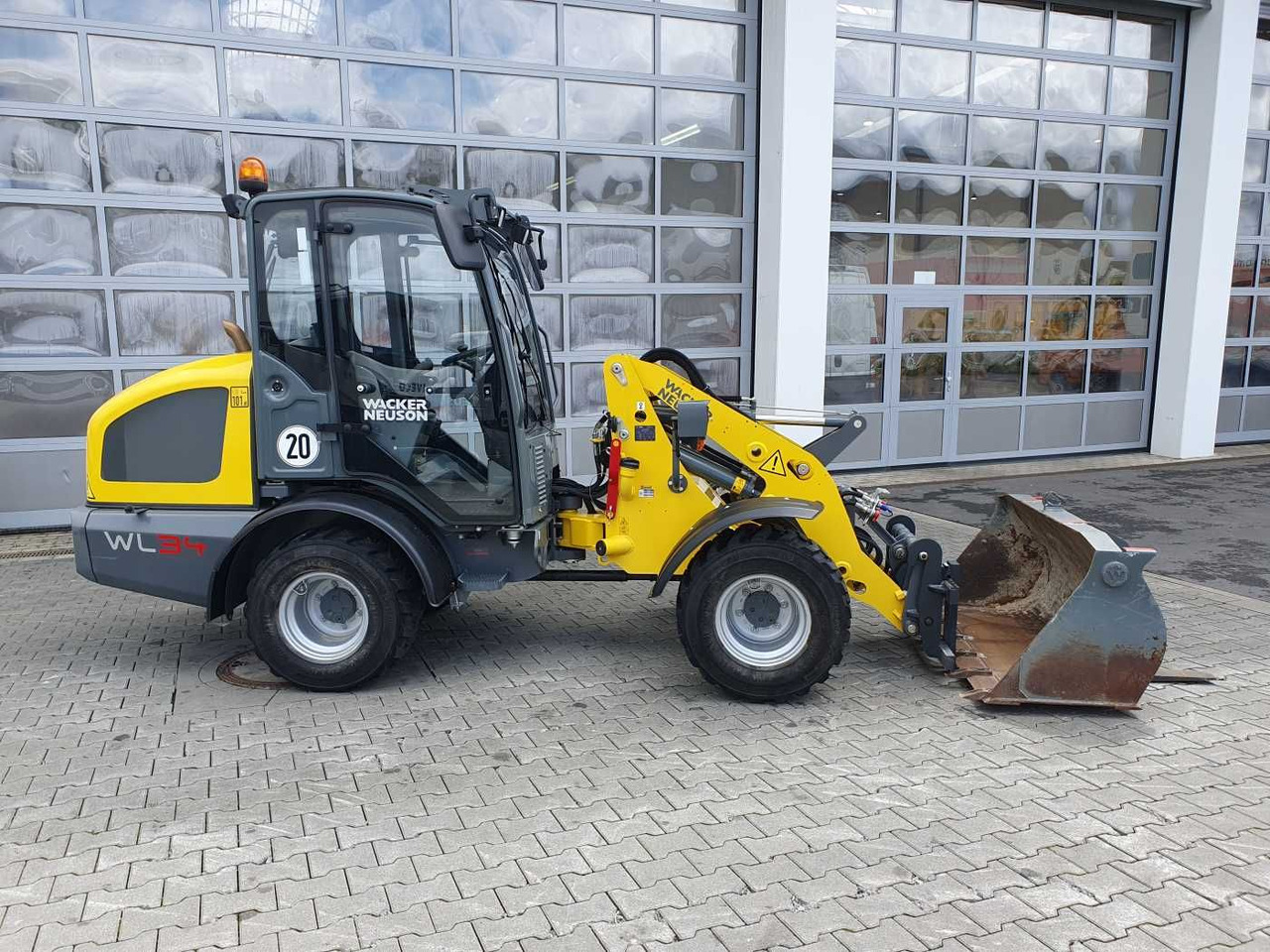 Wacker WL34 (RL40) / Schaufel + Gabel / nur 743h / 62PS - Pá carregadora de rodas: foto 3 Wacker WL34 (RL40) / Schaufel + Gabel / nur 743h / 62PS - Pá carregadora de rodas: foto 3