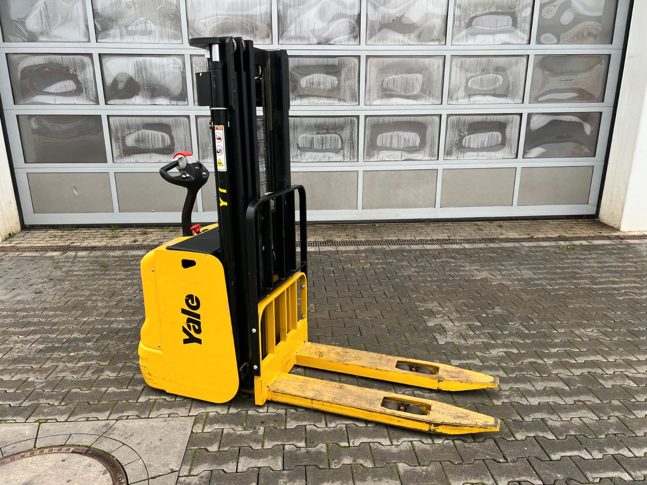 Yale MS 12 AC / Triplex: 4m! / nur 229h! / 2014 - Stacker: foto 2 Yale MS 12 AC / Triplex: 4m! / nur 229h! / 2014 - Stacker: foto 2