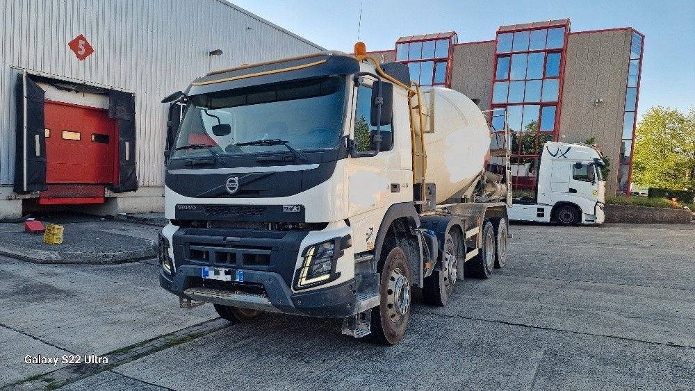 Volvo FMX 410 - Camião betoneira: foto 1 Volvo FMX 410 - Camião betoneira: foto 1
