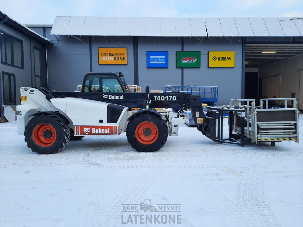 Bobcat T40170 kurottaja - Empilhador telescópico: foto 1 Bobcat T40170 kurottaja - Empilhador telescópico: foto 1