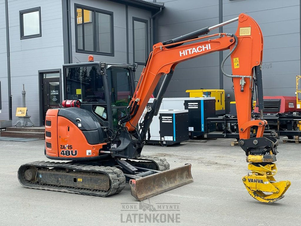 Hitachi ZX 48U-5A kaivinkone - Escavadora de rastos: foto 2 Hitachi ZX 48U-5A kaivinkone - Escavadora de rastos: foto 2
