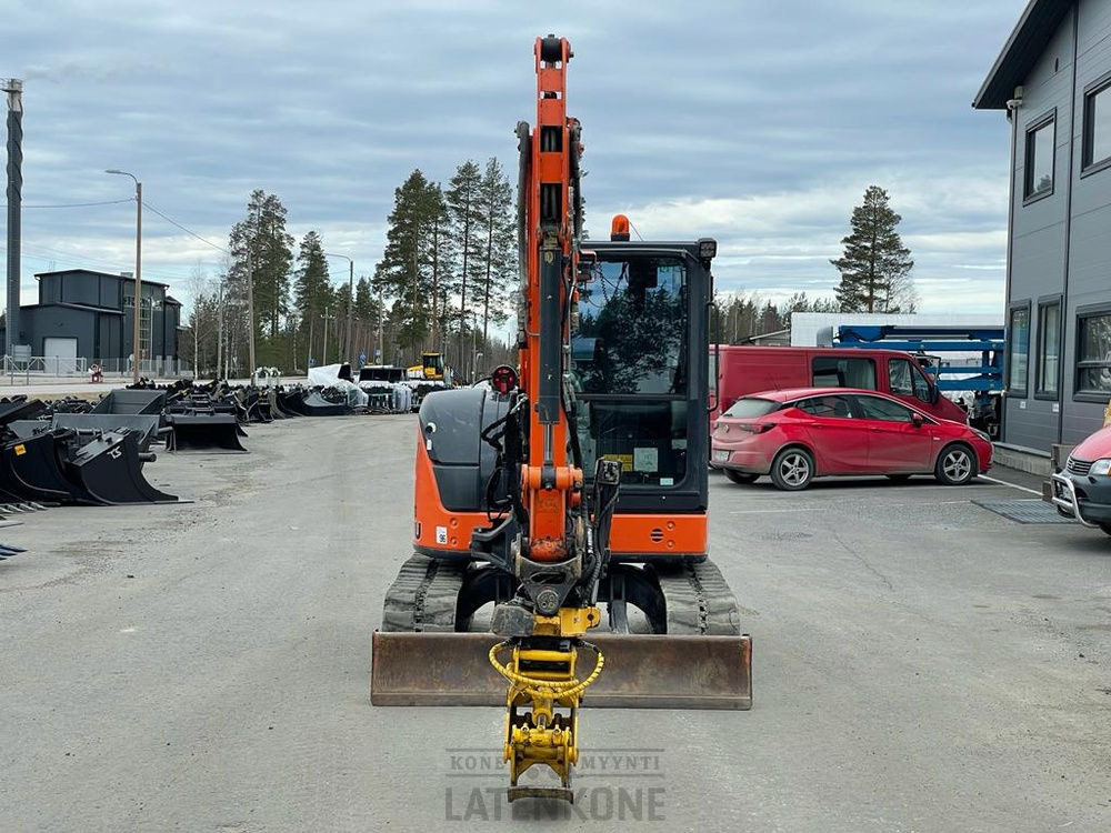Hitachi ZX 48U-5A kaivinkone - Escavadora de rastos: foto 3 Hitachi ZX 48U-5A kaivinkone - Escavadora de rastos: foto 3