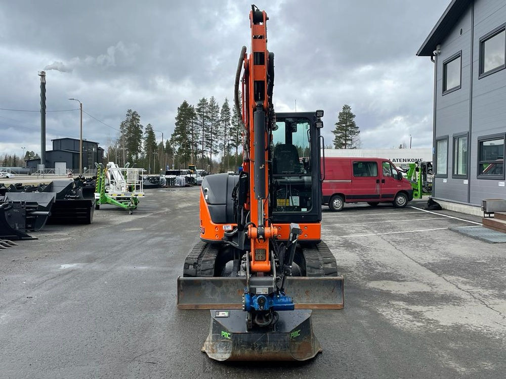 Hitachi ZX 55U-5A kaivinkone - Escavadora de rastos: foto 3 Hitachi ZX 55U-5A kaivinkone - Escavadora de rastos: foto 3