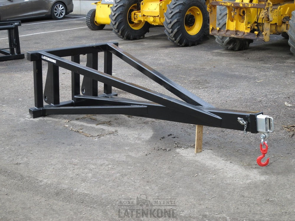 Laten Nostopuomi 3ton Cat - Lança por Empilhador telescópico: foto 1 Laten Nostopuomi 3ton Cat - Lança por Empilhador telescópico: foto 1