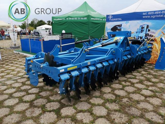 Agristal BTH hydraulic folding disc harrow 4.5 m - Grade: foto 4 Agristal BTH hydraulic folding disc harrow 4.5 m - Grade: foto 4