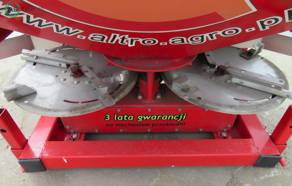 Altro fertilizer spreader RN-600 - Distribuidor de fertilizantes: foto 3 Altro fertilizer spreader RN-600 - Distribuidor de fertilizantes: foto 3