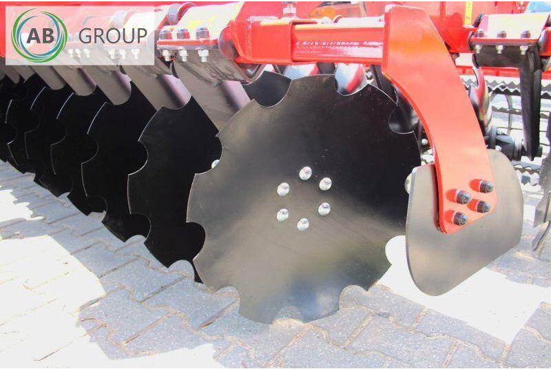 Awemak brona talerzowa TIGER LBT27, 2,7 m - Grades de discos: foto 1 Awemak brona talerzowa TIGER LBT27, 2,7 m - Grades de discos: foto 1