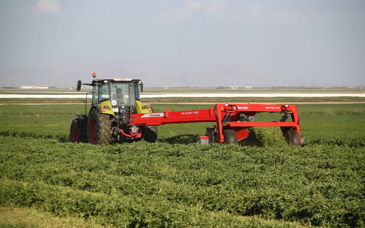 Harmak disc mower with trailed roller conditioner DM-3150 T-RC - Gadanheira: foto 2 Harmak disc mower with trailed roller conditioner DM-3150 T-RC - Gadanheira: foto 2
